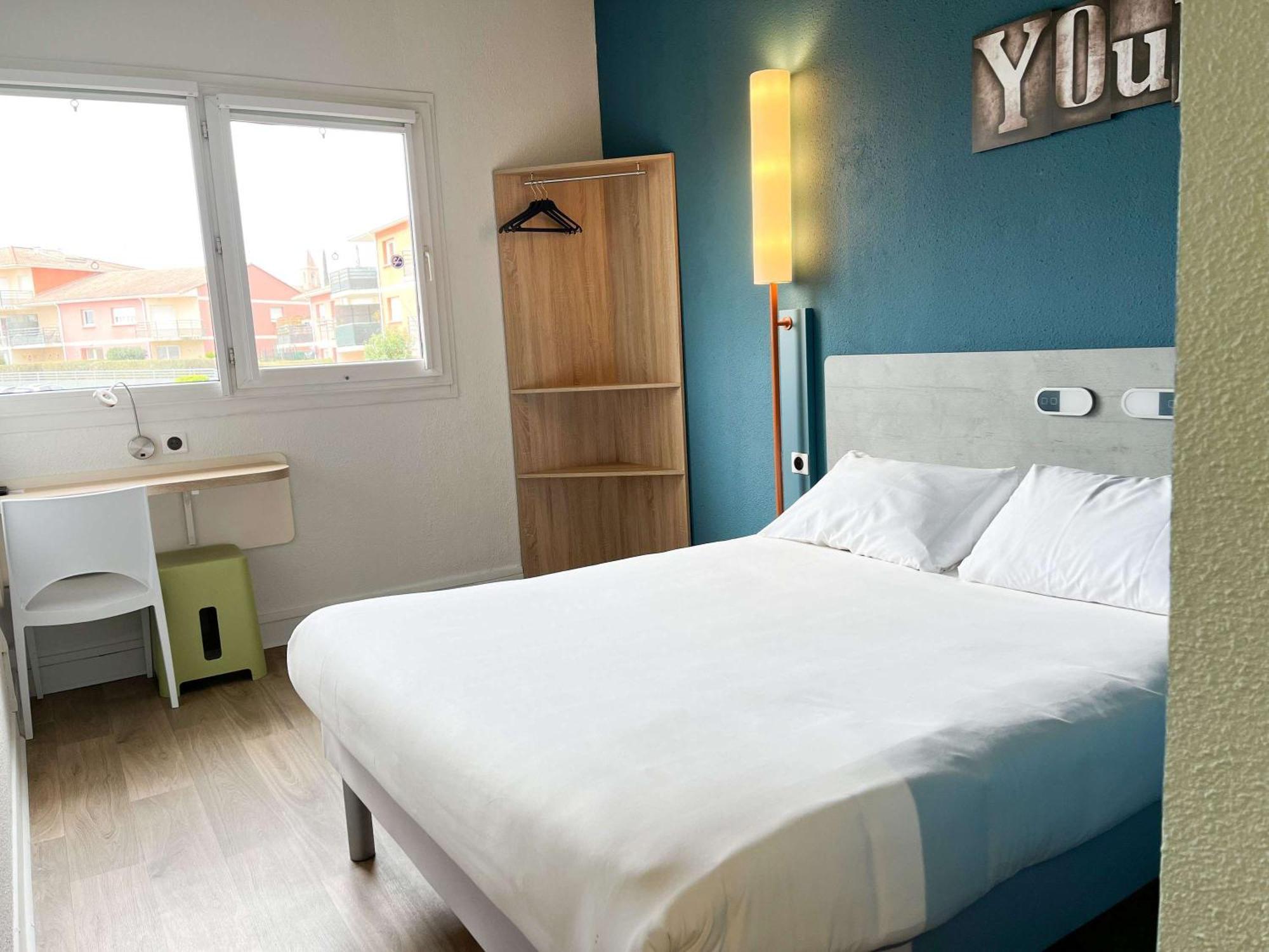 Ibis Budget Saint Christol Les Ales Экстерьер фото