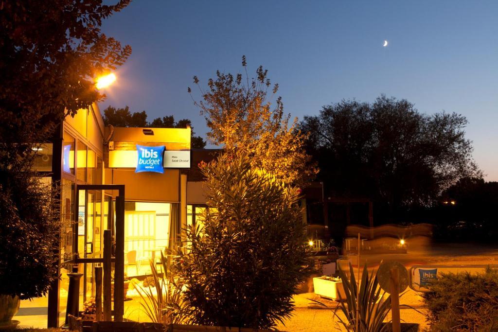 Ibis Budget Saint Christol Les Ales Экстерьер фото